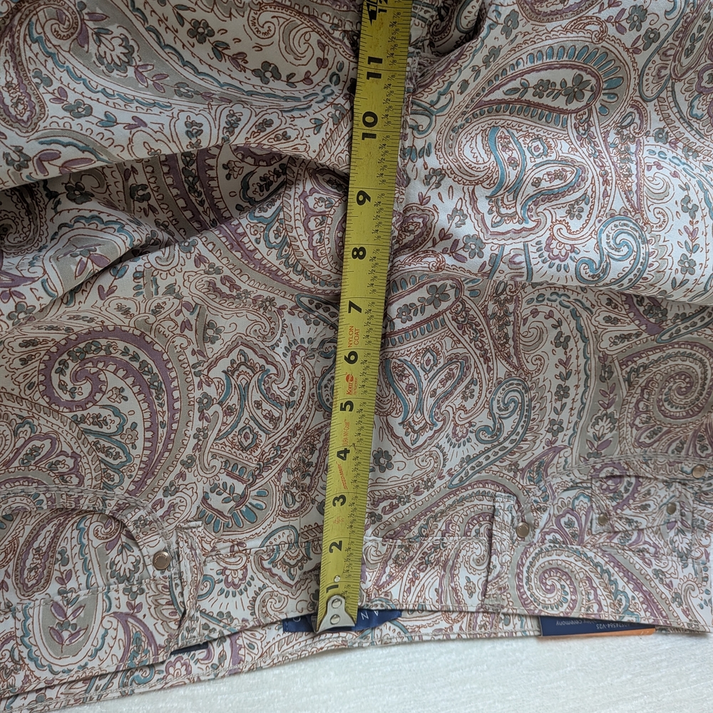 Bandolino Shorts Size 12 High Rise 98% Cotton Paisley Print Brown Pink Blue NWT - Picture 11 of 16